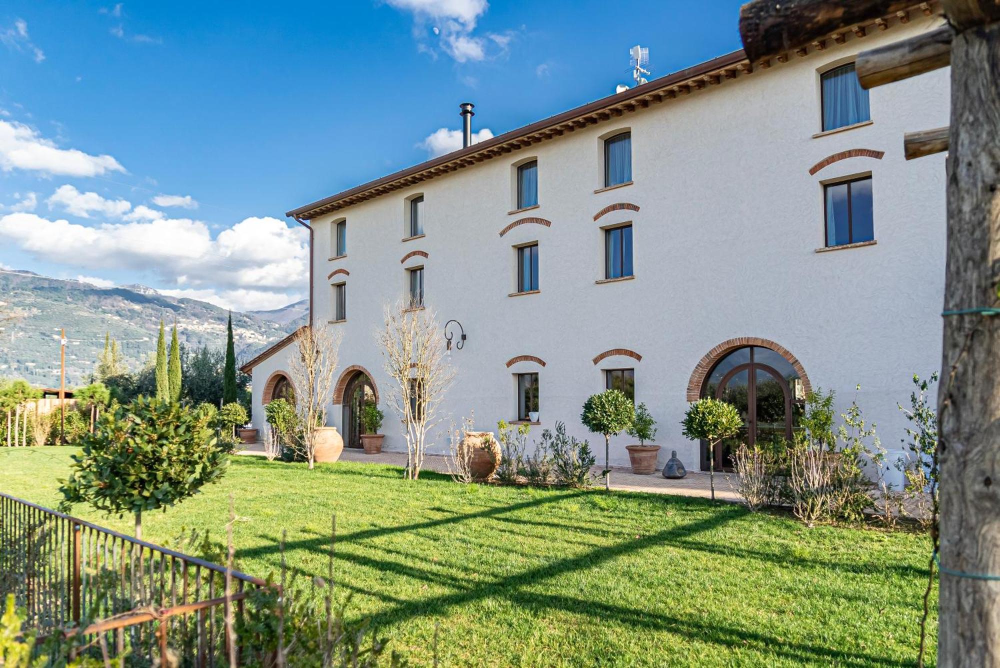 Paradis Agricole Pietrasanta